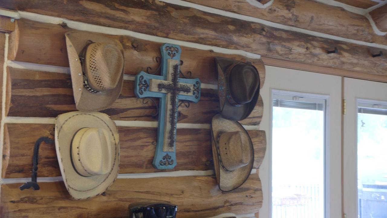 Ghost Canyon Getaway Hotel Hermosa Екстериор снимка